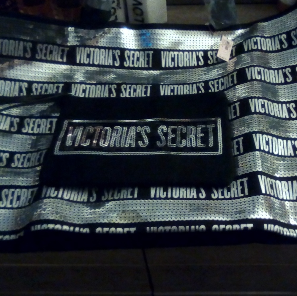 Victoria Secret tote and wristlet
